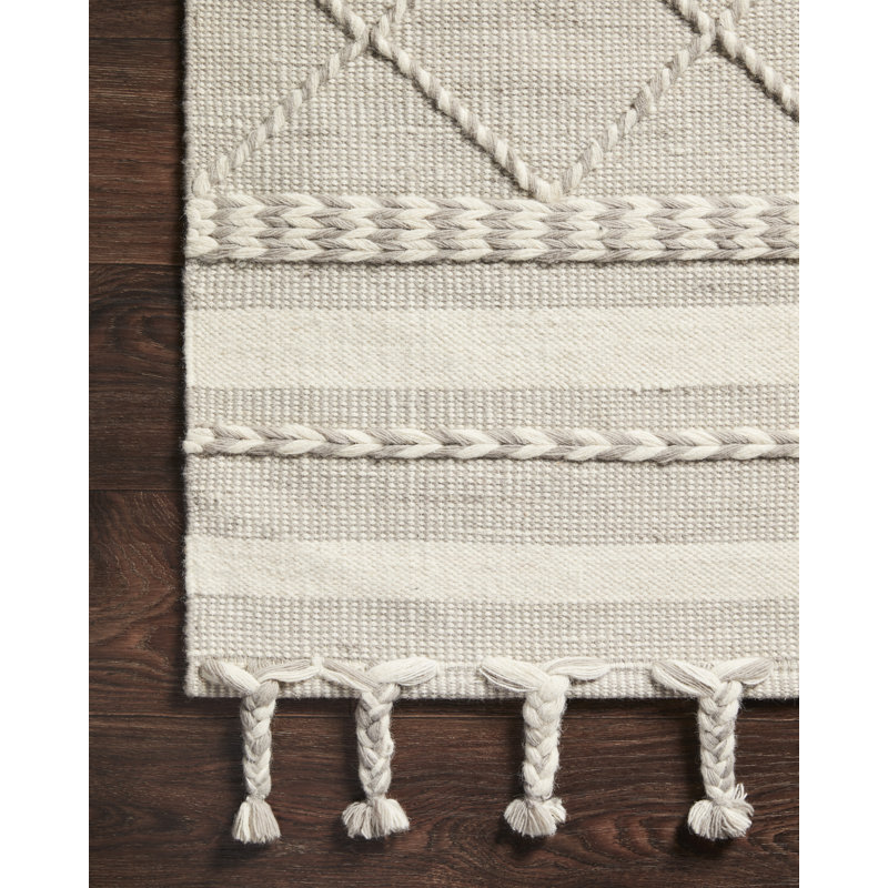 Tapis argent en laine noué à la main Isidore, Rectangle de 5 pi x 7 pi 6 po