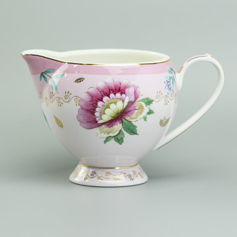 Sugar And Creamer Set with Lid