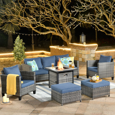 Ensemble de meubles de patio en osier / rotin pour 5 personnes Allcot, ensemble de canapés d'extérieur avec coussins décoratifs et coussins confortables