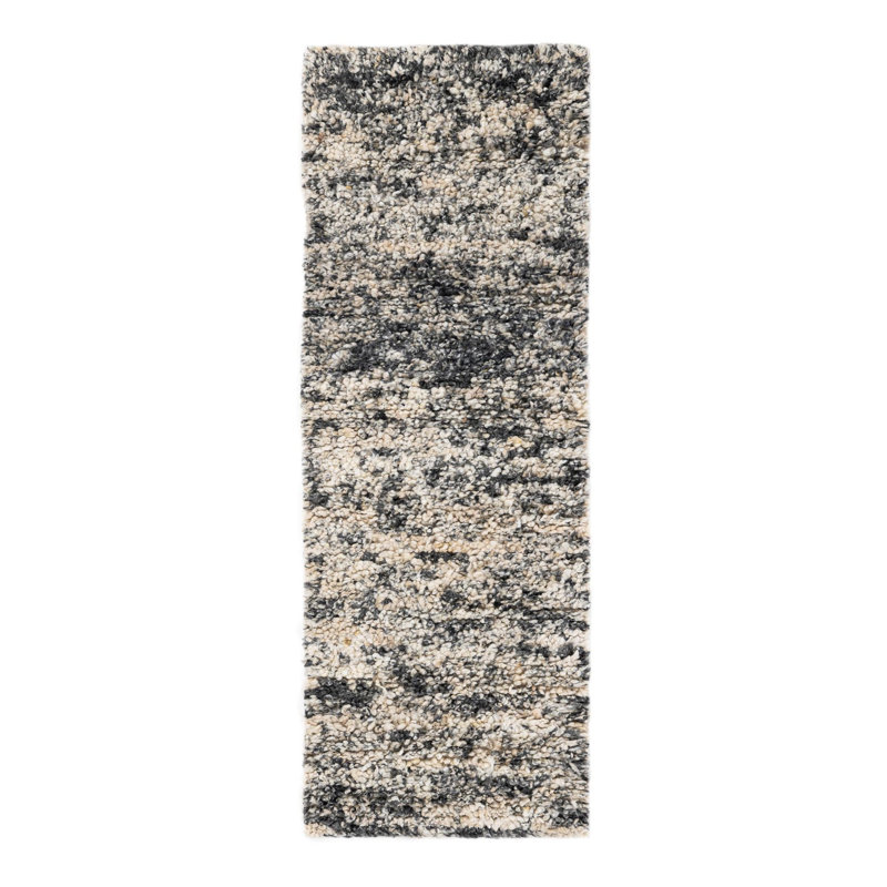 Yanaliz Hand Loomed Wool Indoor Rug, Runner 2' x 6'1"