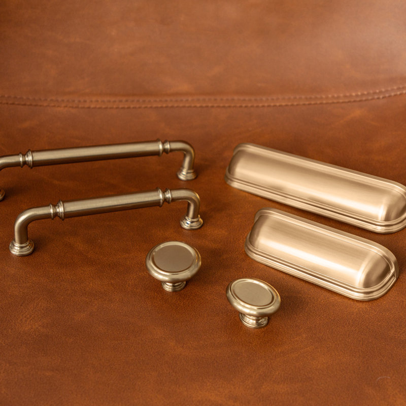 Berkshire Collection Oval Knob - 1-1/2" x 1-1/8 " Cabinet Knob - Farmhouse Hardware for Drawers & Cabinets, Champagne Bronze
