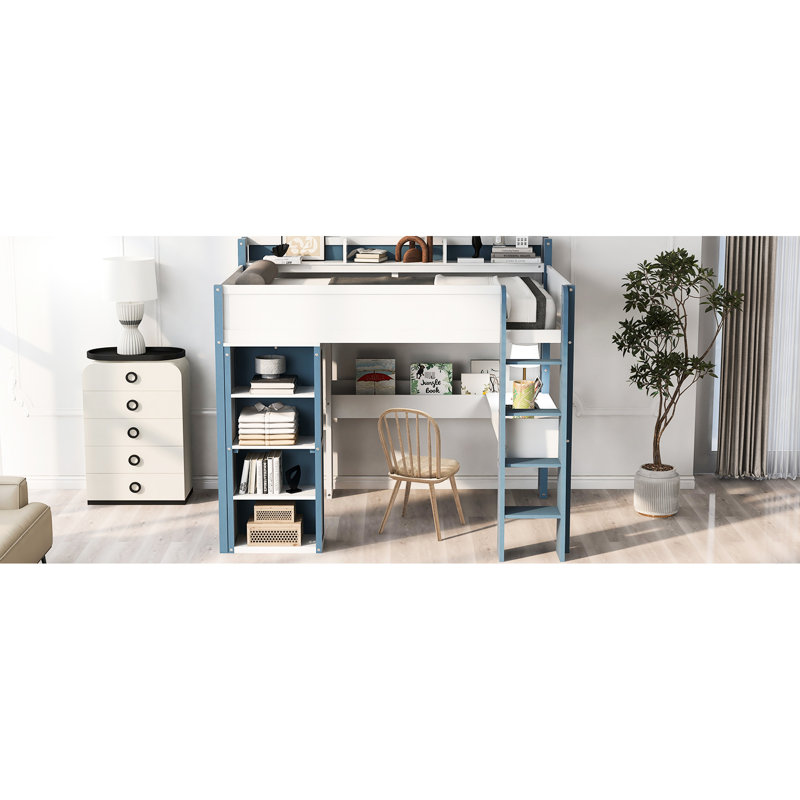 Lit mezzanine double en bois blanc et bleu avec tringle à vêtements et tablettes de rangement, Blanc / Bleu