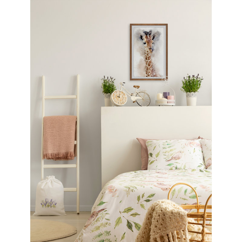 Giraffe Charm by Marmont Hill - Single Picture Frame Painting, 45cm H x 38cm W