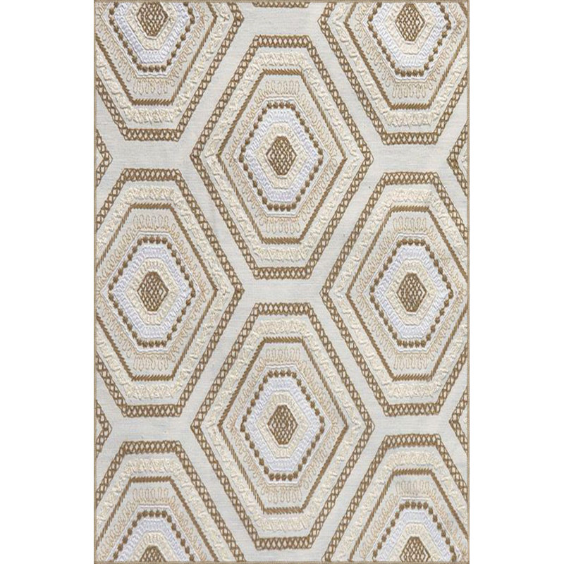 Tapis tissé à motif de losanges gaufré à la machine, Rectangle 2 pi 6 po x 4 pi 11 po