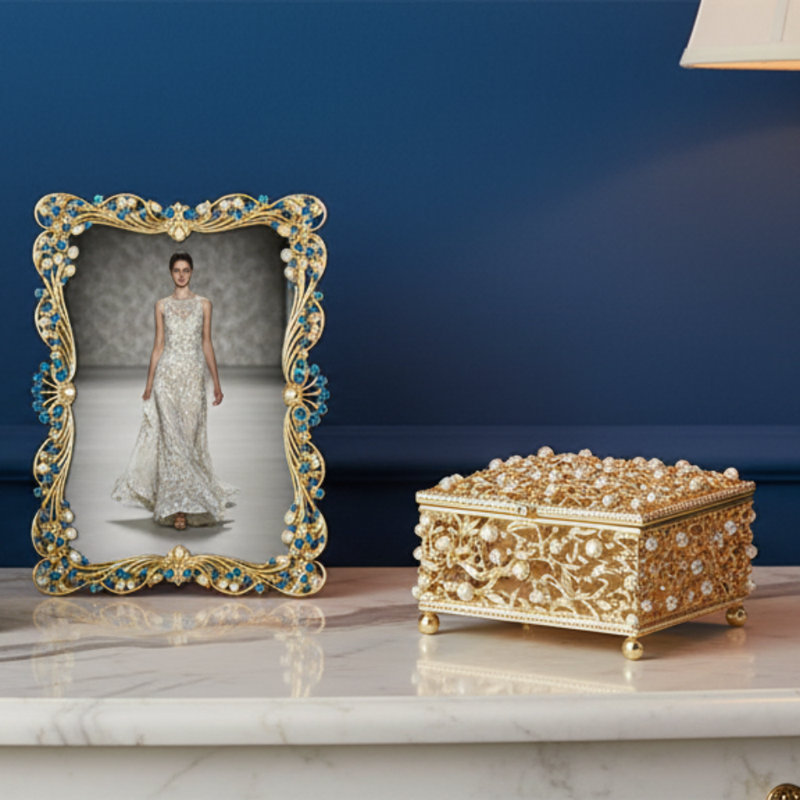 Audrey Metal Picture Frame, Gold, 4" W x 6" H