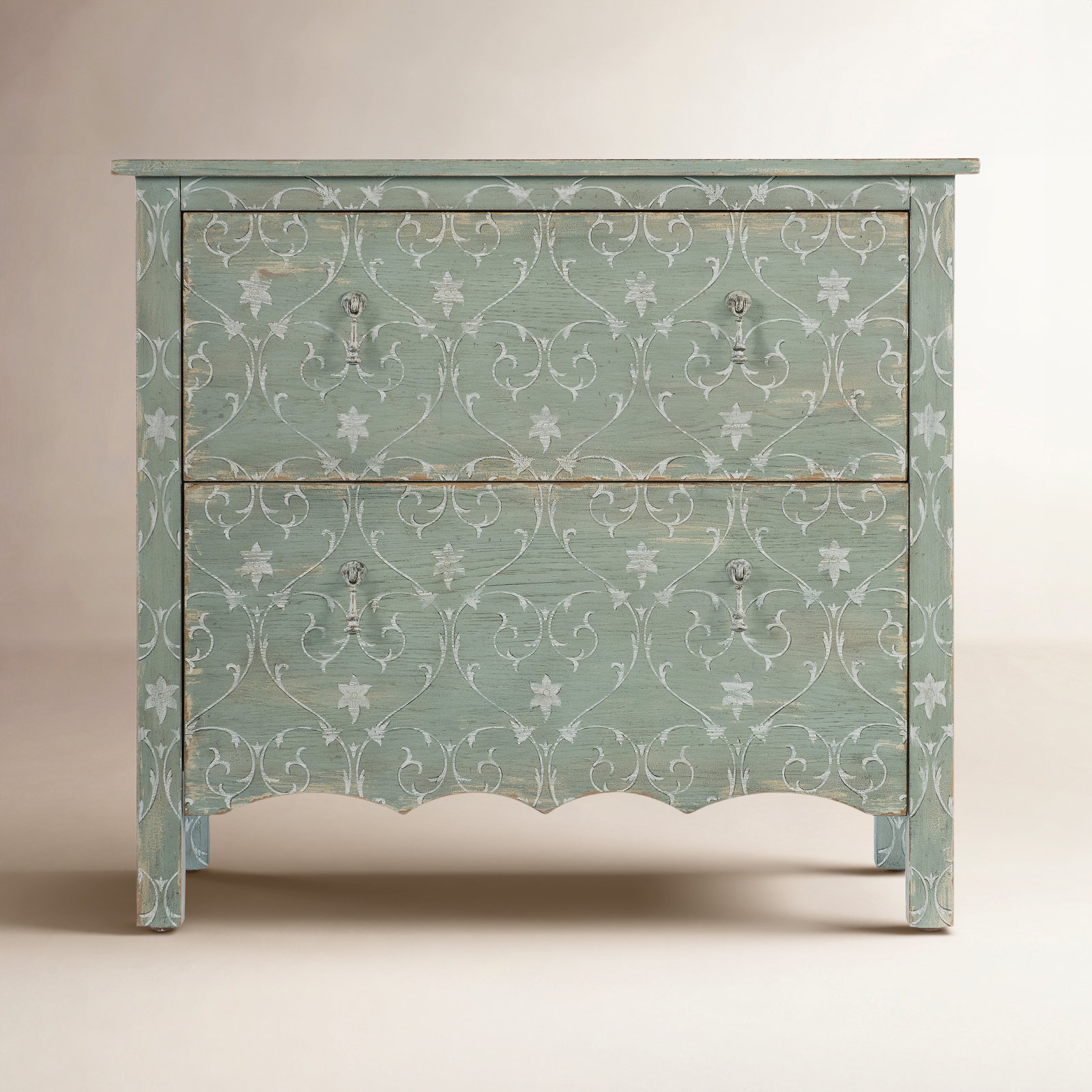 Alcy Accent Chest