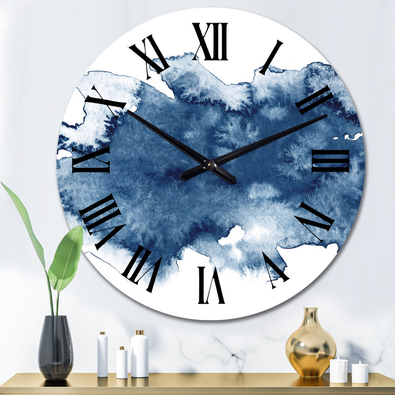 Horloge murale, Surdimensionné