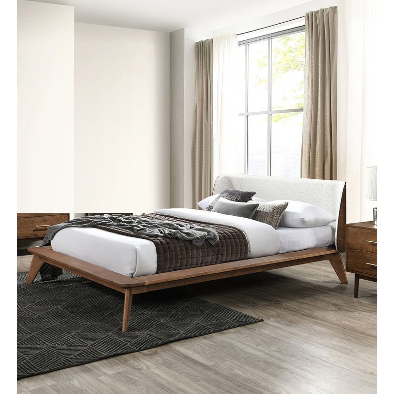 Grand lit en bois de noyer massif, lit plateforme moderne de style Mid-Century avec tête de lit à oreilles en tissu et pieds en angle effilés, couleur de matelas, tête de lit à panneau, style,