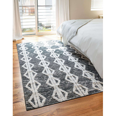 Eiryn Cotton Abstract Indoor Rug