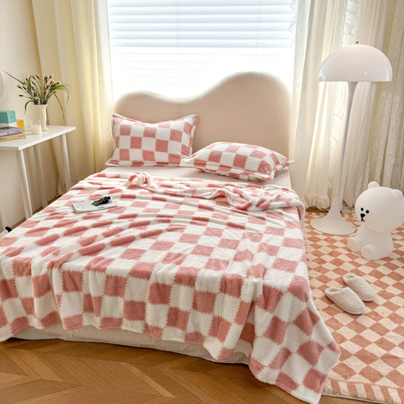 Checkered Lightweight Soft & Cozy Flannel Fleece Throw Blanket for Sofa & Bed in All Season, Pink/White, 130cm x 150cm
