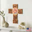 Décoration murale d'inspiration croix
