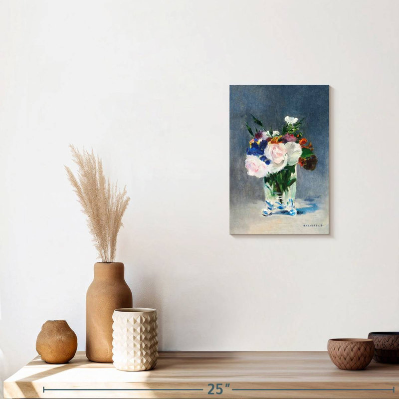 Fleurs dans un vase en cristal, 12" H x 8" W