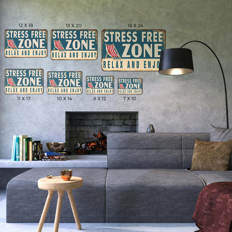 Enseigne en plastique 10 po x 14 po Relax and Enjoy