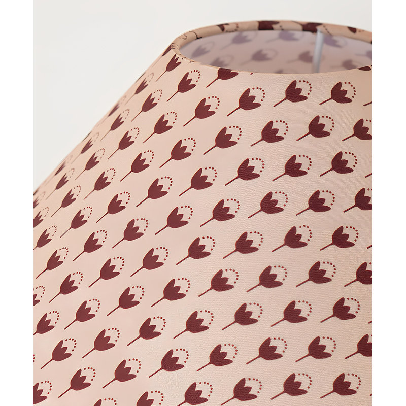 Petite lampe de table moderne en bois massif de couleur noyer avec abat-jour en polyester pour le salon de la chambre à coucher, ampoule incluse