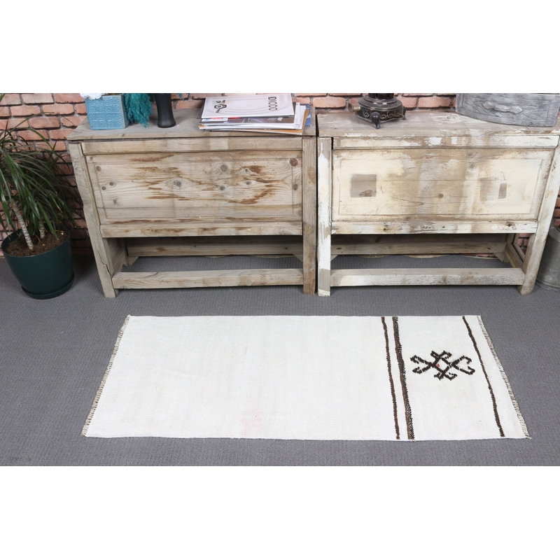 Tapis turc blanc tissé à la main avec tissage kilim plat et motif pour petits espaces d'entrée en chanvre