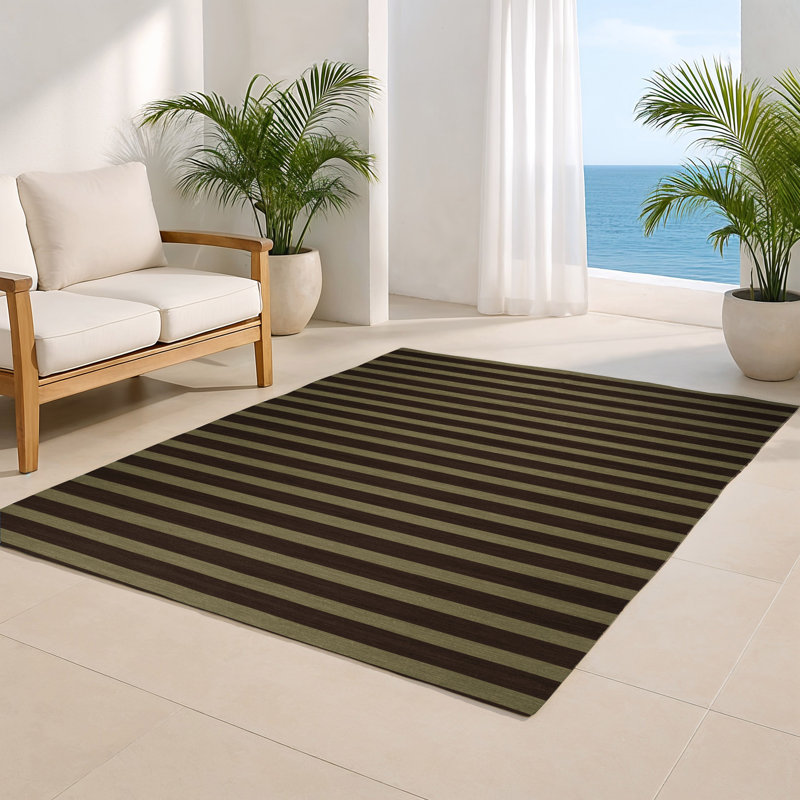 Tapis intérieur / extérieur noir HorizontalStripes, Rectangulaire 8 pi x 10 pi