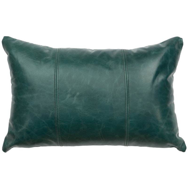 Coussin Wooded River
