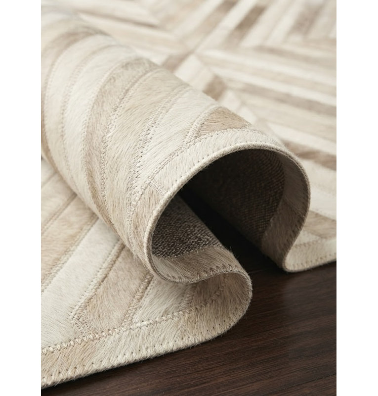 Tapis Abani Rugs Hide HID440A Crème Beige Chevron Patchwork Yocelyne, 6 pi x 9 pi
