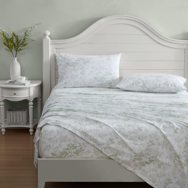 Percale Novelty 200 Thread Count Printed Cotton Sheet Set, King Sheet Set with 2 King Pillowcases,  Green Toile Delight