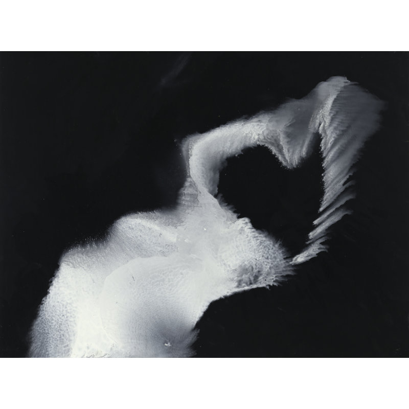 «Love Is in the Air» par Usha Shukla, H 25,2 po x l 31,2 po, Papier avec cadre noir