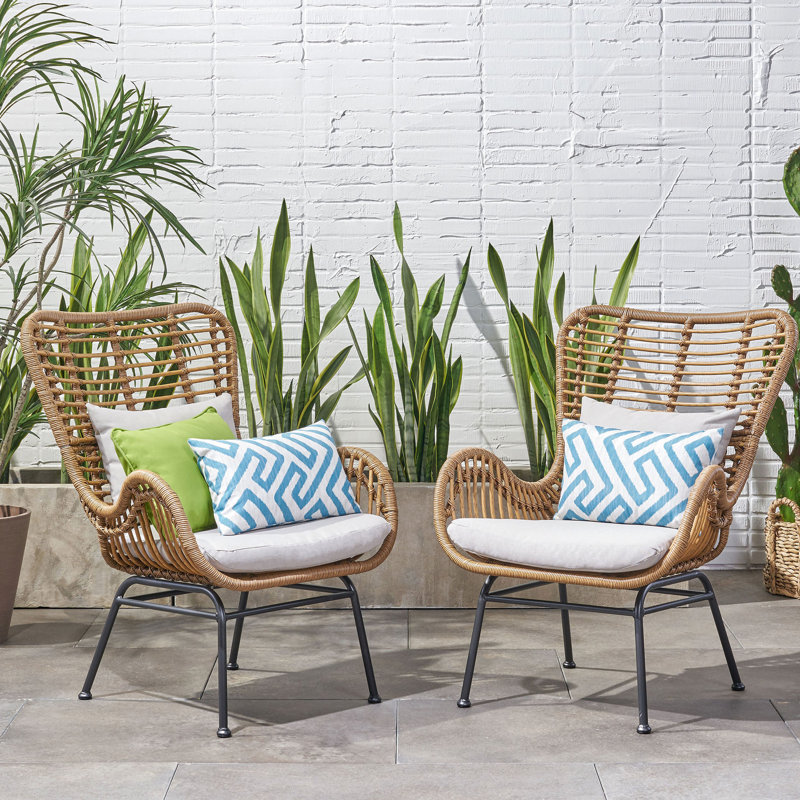 Fashionable Chair With Water- Padding And Metal Base - Beige/brown Modern Lounge Stable Construction Cushions Beige & Brown