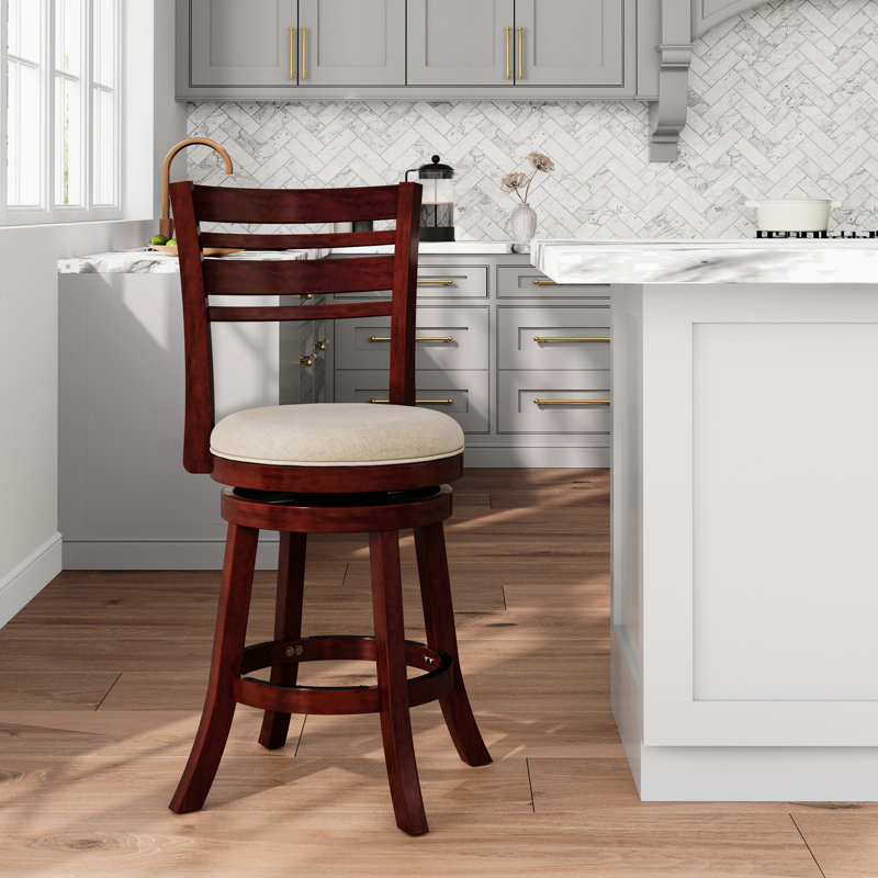 Le tabouret de comptoir de 24 po avec dossier à lattes et pivotant, cerise, tissu beige, ajoute du charme au siège pivotant à hauteur de pièce, crée un espace invitant