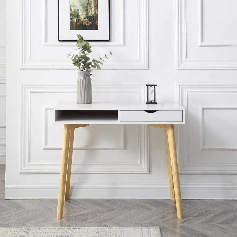 Bureau avec finition blanche et bois