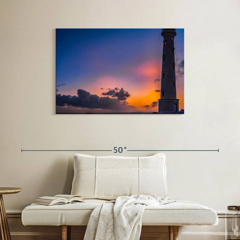 Silhouette du phare d'Aletra en Californie, H 26 po x l 39 po