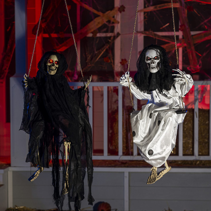 Ensemble de 2 fantômes d'Halloween suspendus aux yeux illuminés