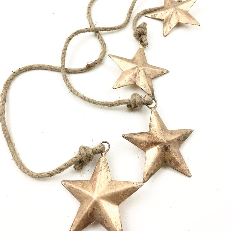 Quatre étoiles