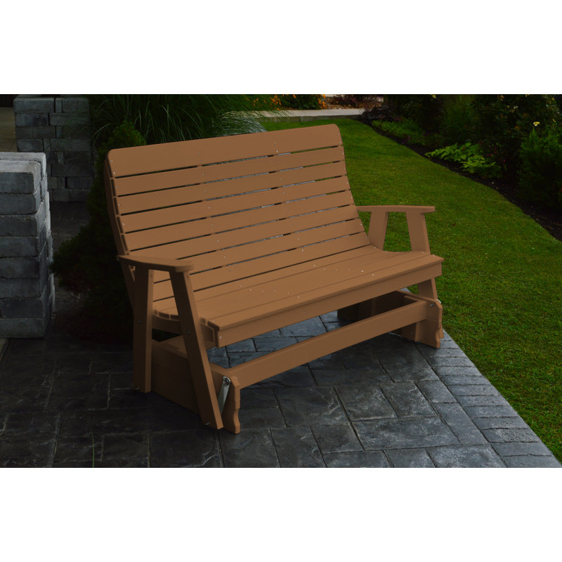 Banc en plastique pour l'extérieur, Cèdre