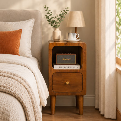 Petite table de chevet en bois massif avec tablette ouverte, table de chevet Mid-Century moderne en noyer pour petits espaces, chambre à coucher, bureau ou bureau