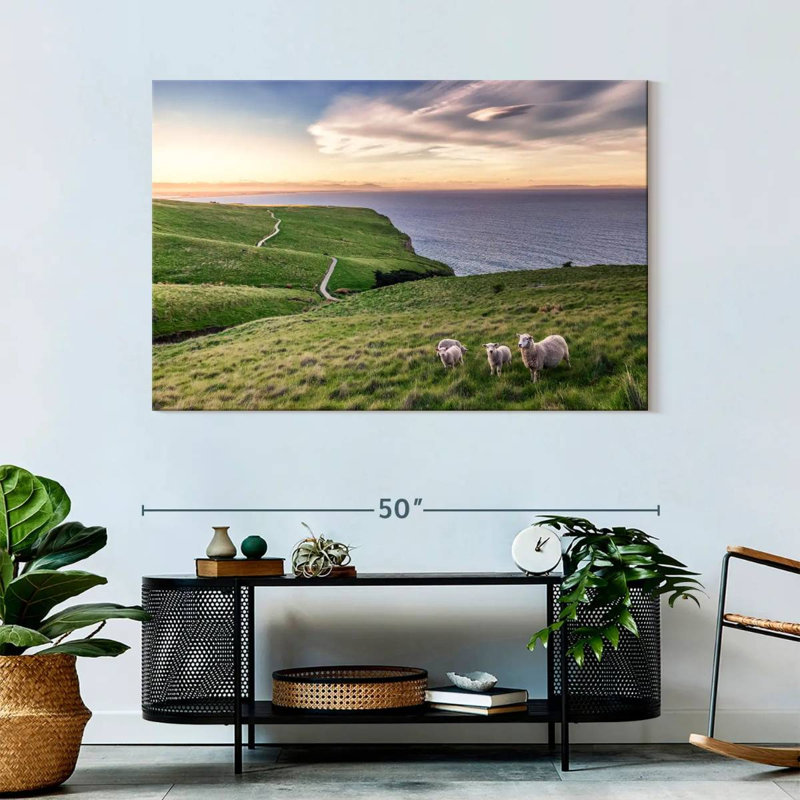 Gillard Sheep On Christchurch Cliff, H 32 po x l 48 po