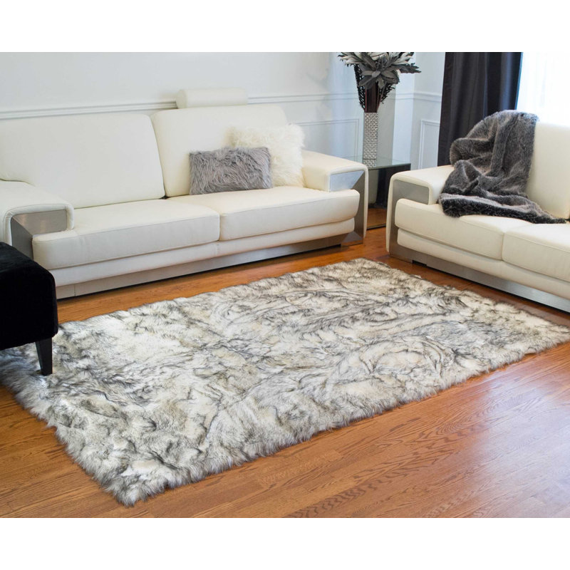 Tapis gris en similifourrure France, Rectangle 5 pi x 8 pi