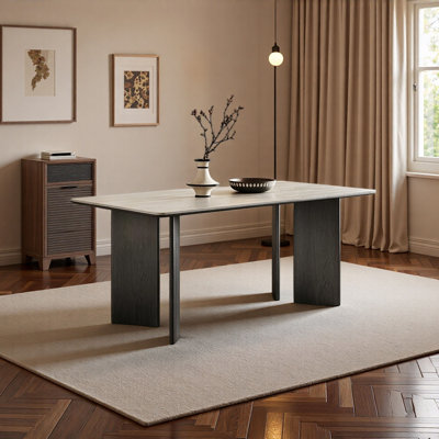 Table en pierre frittée French French