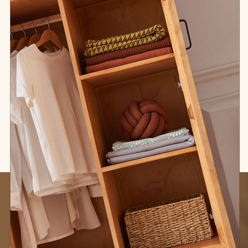 Armoire de rangement en rotin à deux portes avec tiroirs