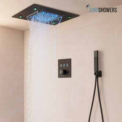 Contemporary kitchen faucet with dual spray modes and water-saving aerator for efficiency