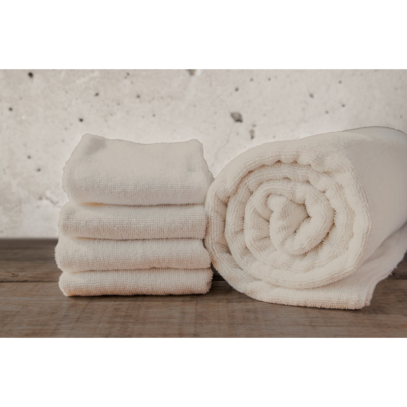 Frisbee Plush Bath Towel, Ivory