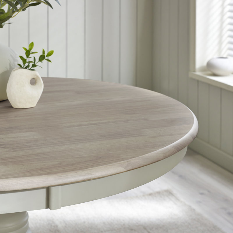 Tamala Round Dining Table & 4 Shannondale Chairs - Traditional Rustic Farmhouse Kitchen, White/Grey