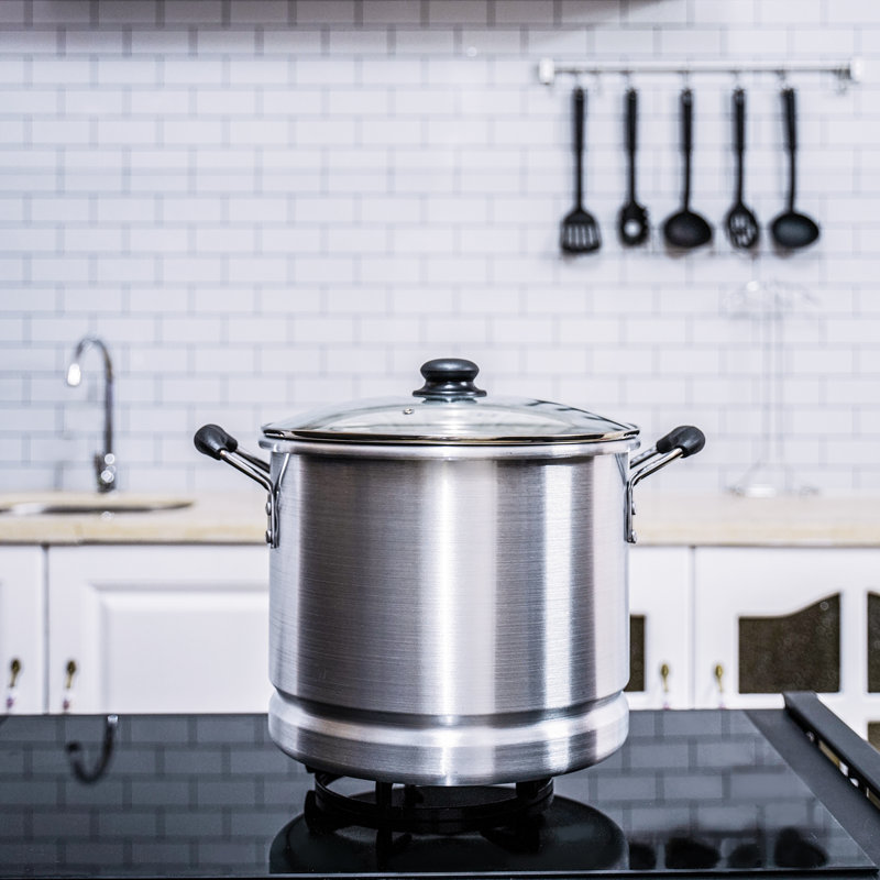 ARC Aluminum Stock Pot, 32 Qt.