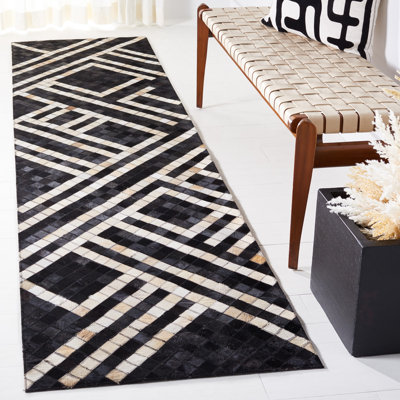 Cowhide Geometric Indoor Rug