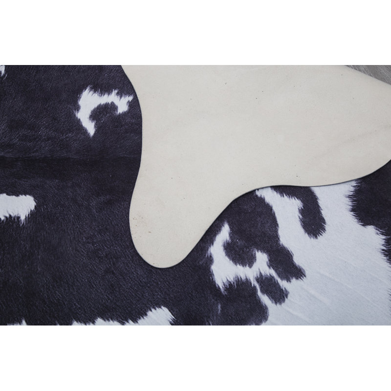 Wickersham Cowhide Indoor Rug