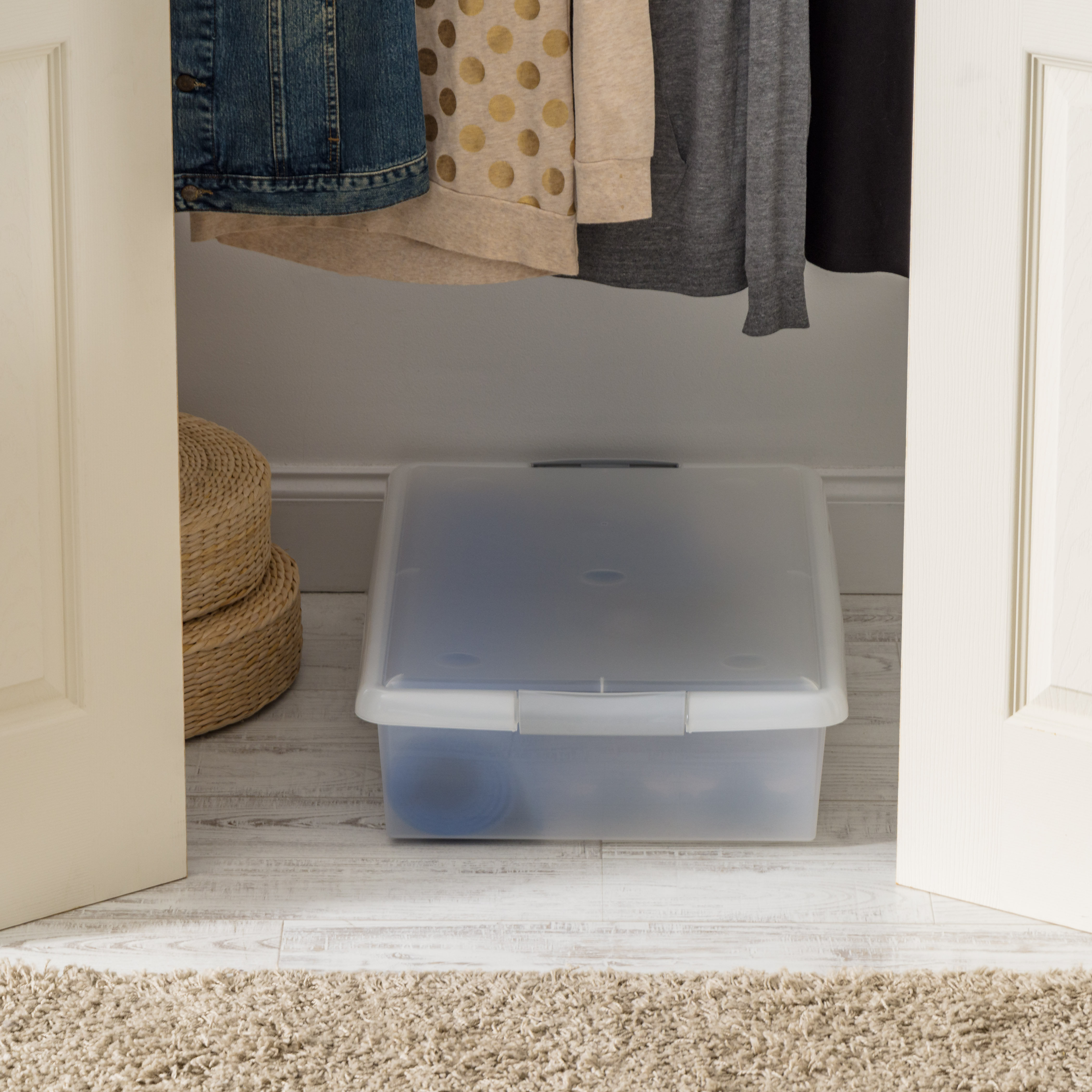 IRIS USA, Inc. 40 Qt [10 GAL] Store and Slide Underbed Box & Reviews ...
