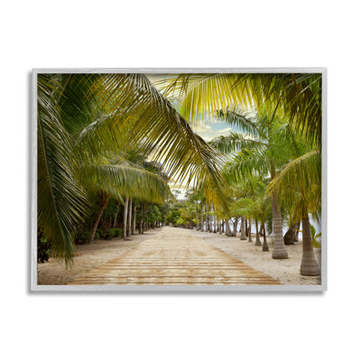 «Tropical Boardwalk Path», impression encadrée sur bois par Natalie Carpentieri