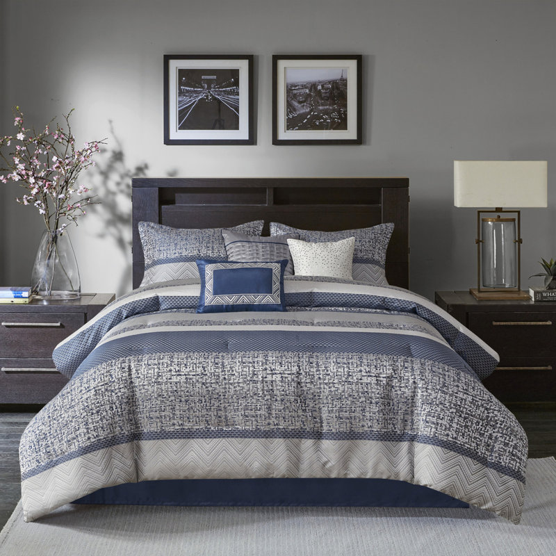 Édredon très grand lit - 7 pièces de luxe bleu marine avec coussins décoratifs, literie lavable à la machine, motif rayé