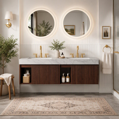Meuble-lavabo avec rangement suspendu, comptoir en pierre frittée veinée, 2 lavabos en céramique et 3 trous prépercés pour robinetterie.