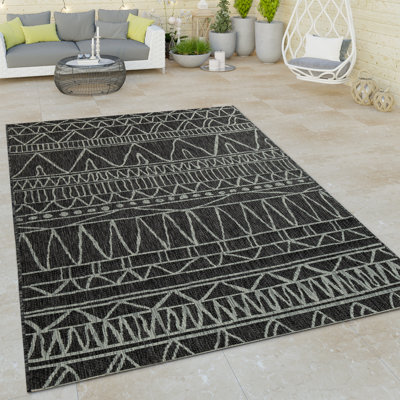 Lanesborough Geometric Area Rug 