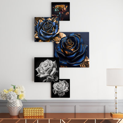 Décoration murale en métal Glam Golden Rose On Black I - Floral Rose