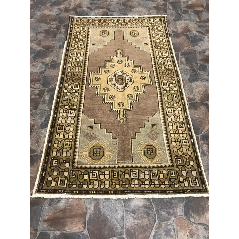 Tapis 4 pi x 7 po Anatolian