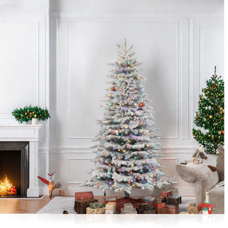 Arbre de Noël enneigé enneigé, pin en plastique 6,5 pi pour la décoration intérieure